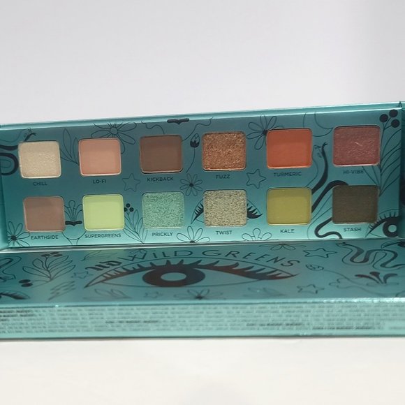 45% SALE ✅Urban Decay WILD GREENS Eyeshadow Palette ✨ NEW IN BOX - Picture 9 of 14